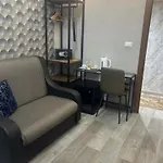 瓦纳拉罗马多莫斯酒店