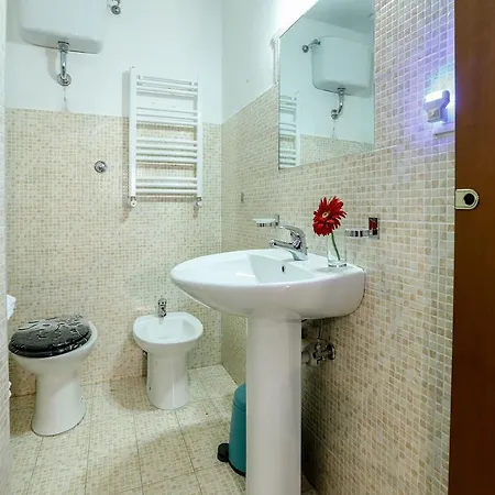 Vanella Domus 3*