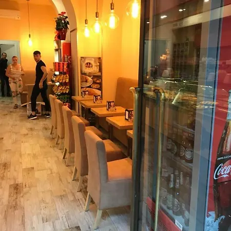 Vanella Domus Couette-café 4*