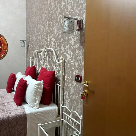 Vanella Domus Bed & Breakfast 4*