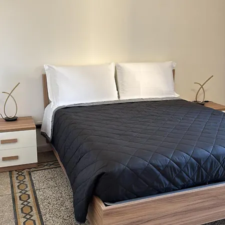 Vanella Domus 4*